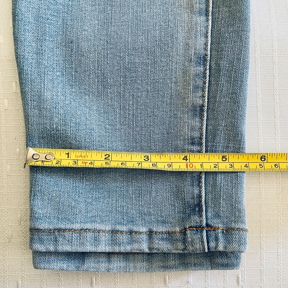 Tommy Hilfiger Light Blue Denim Jeans - Picture 6 of 12